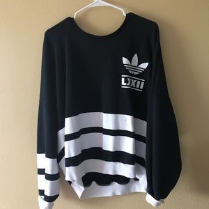 Oversized adidas sweatshirt